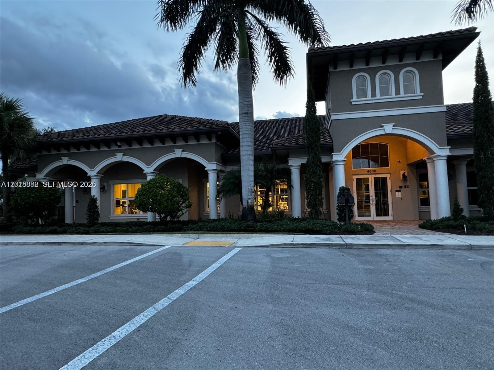 503 1 / 2 775 sq. ft. $ 2026-07-21 0 Photo
