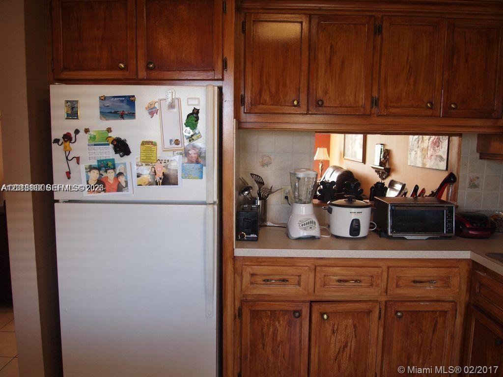See details 503 1 / 2 775 sq. ft. $ 2026-05-14 0 Photo