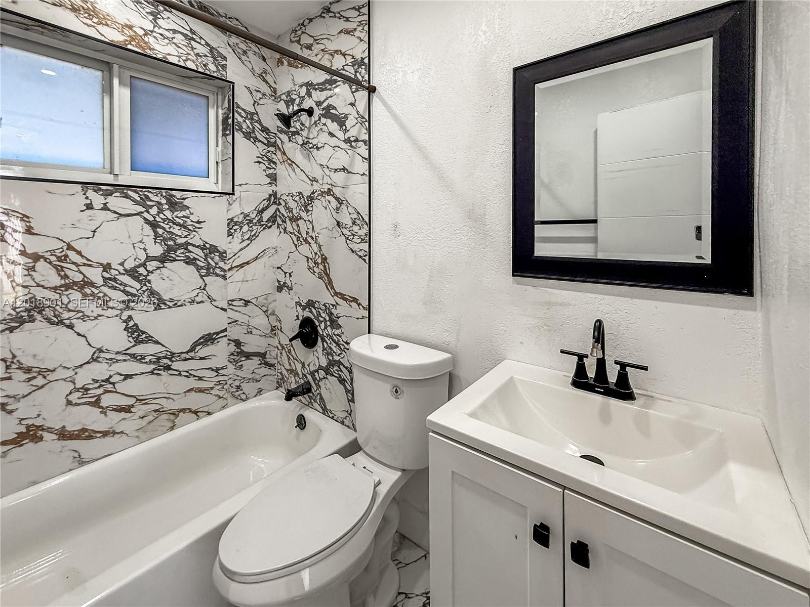 See details / 2976 sq. ft. $ 2026-05-14 0 Photo