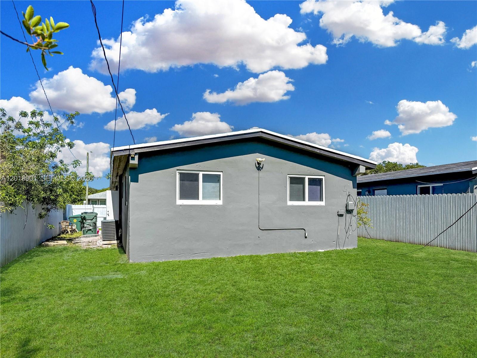See details / 2976 sq. ft. $ 2026-05-14 0 Photo