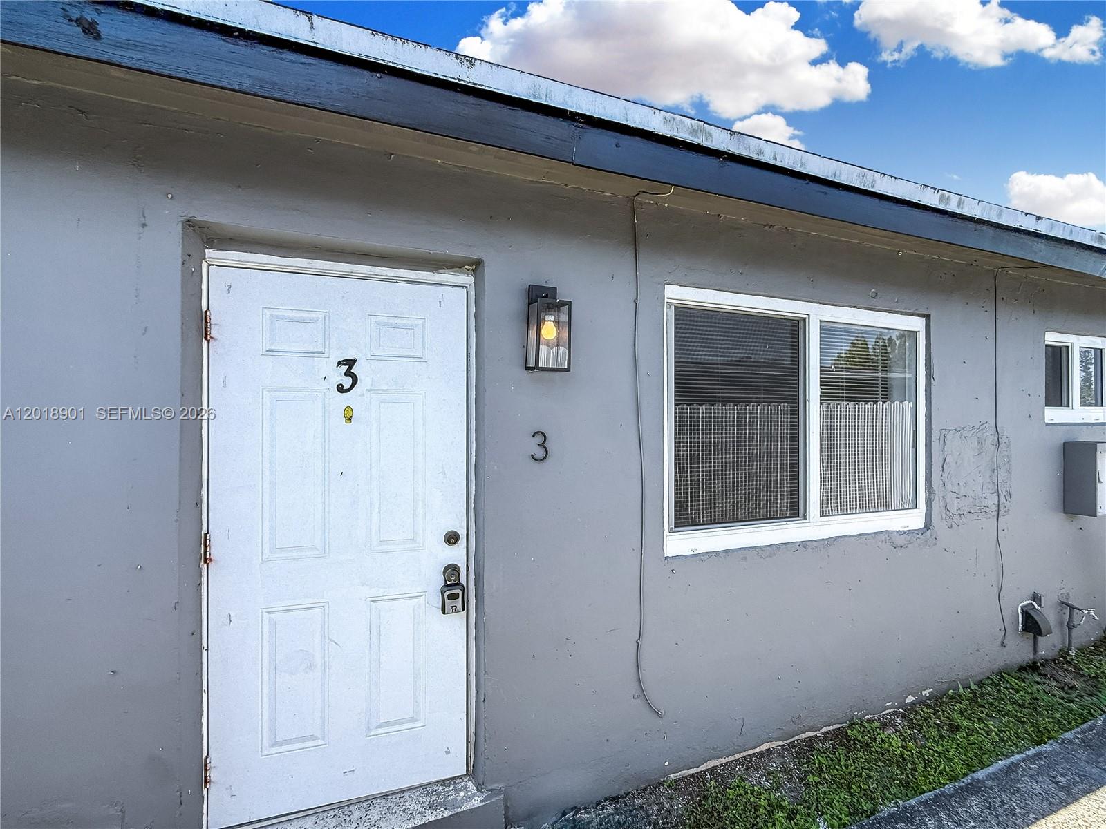 See details / 2976 sq. ft. $ 2026-05-14 0 Photo