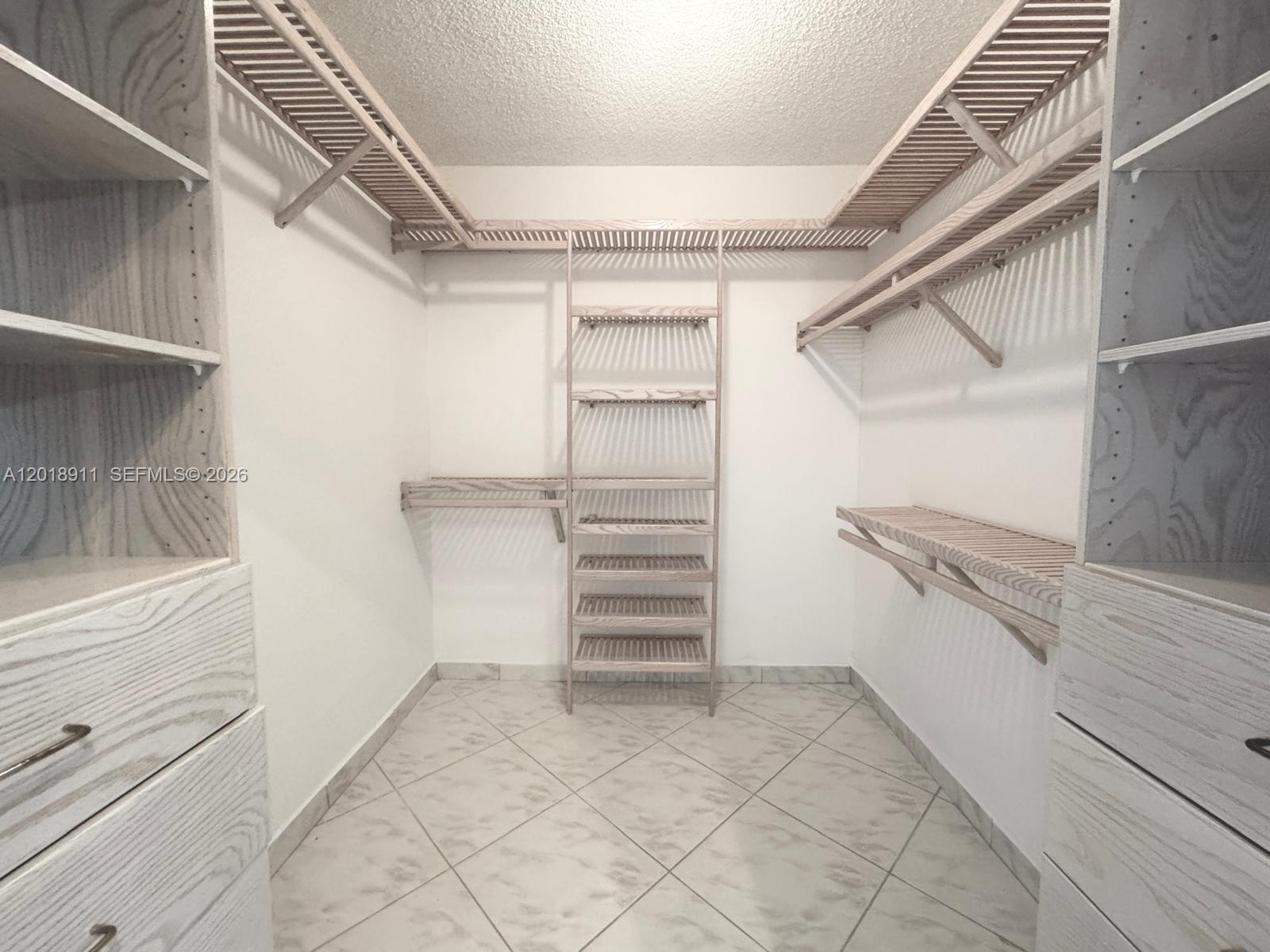 Photo of 3800 Ocean Dr #1114, Hollywood, Florida, 33019 -