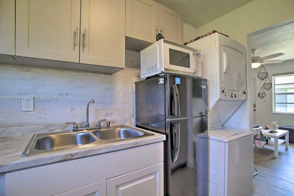 See details / 1241 sq. ft. $ 2026-05-14 0 Photo