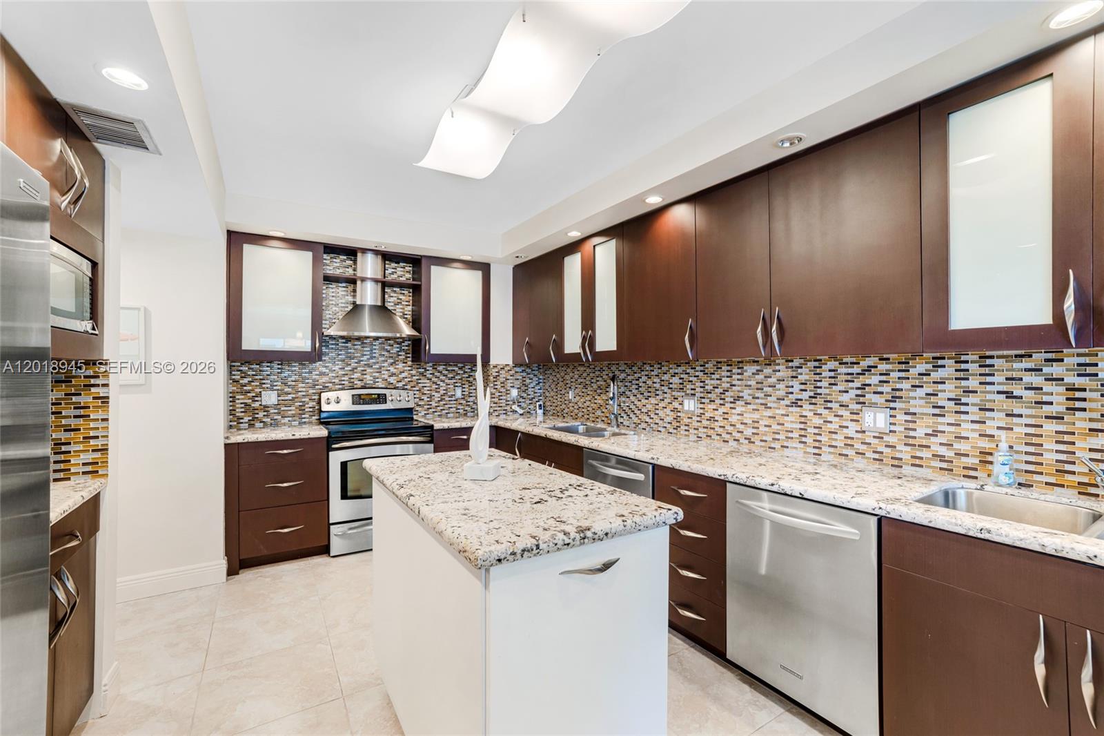 Photo of 9801 Collins Ave  #5S, Bal Harbour, Florida, 33154 - 