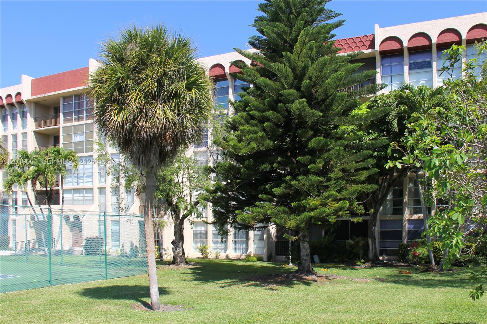 Photo of 2001 Atlantic Shores Blvd  #312, Hallandale Beach, Florida, 33009 - 