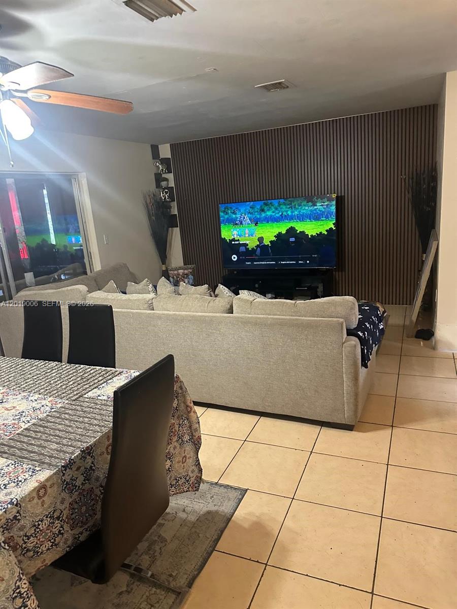   /  2305 sq. ft. $ 2026-05-14 0 Photo