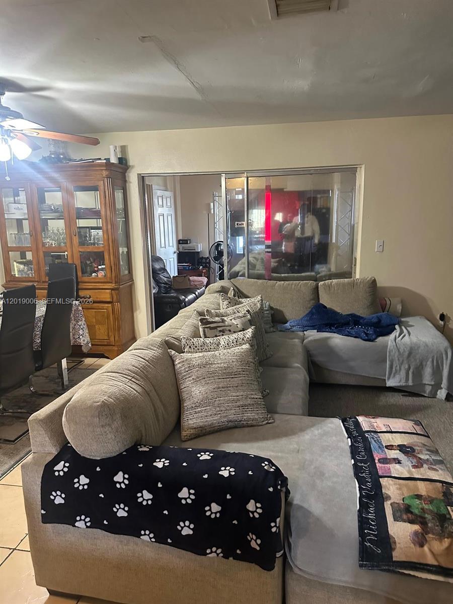   /  2305 sq. ft. $ 2026-05-14 0 Photo