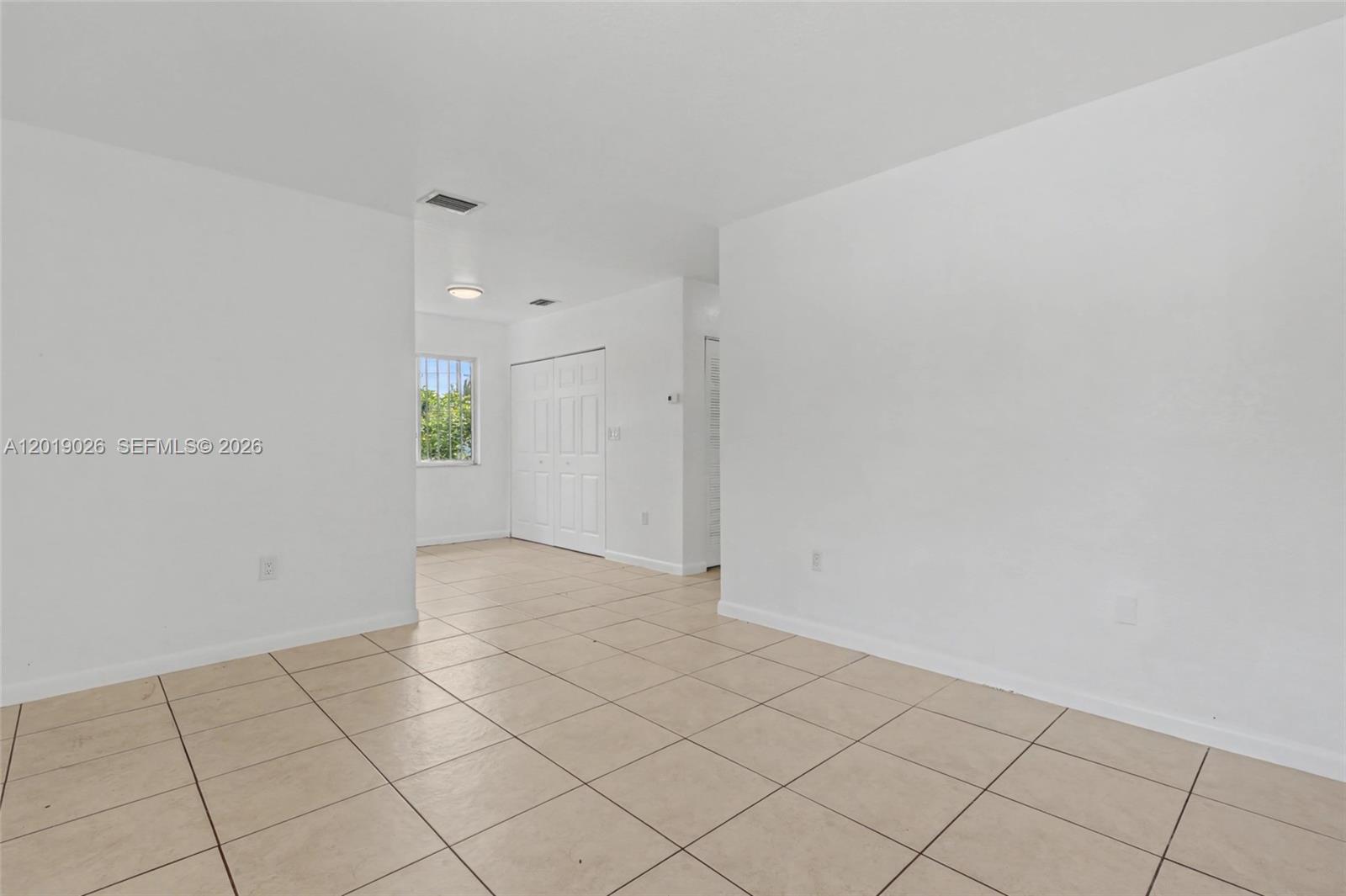 See details / 1854 sq. ft. $ 2026-05-14 0 Photo