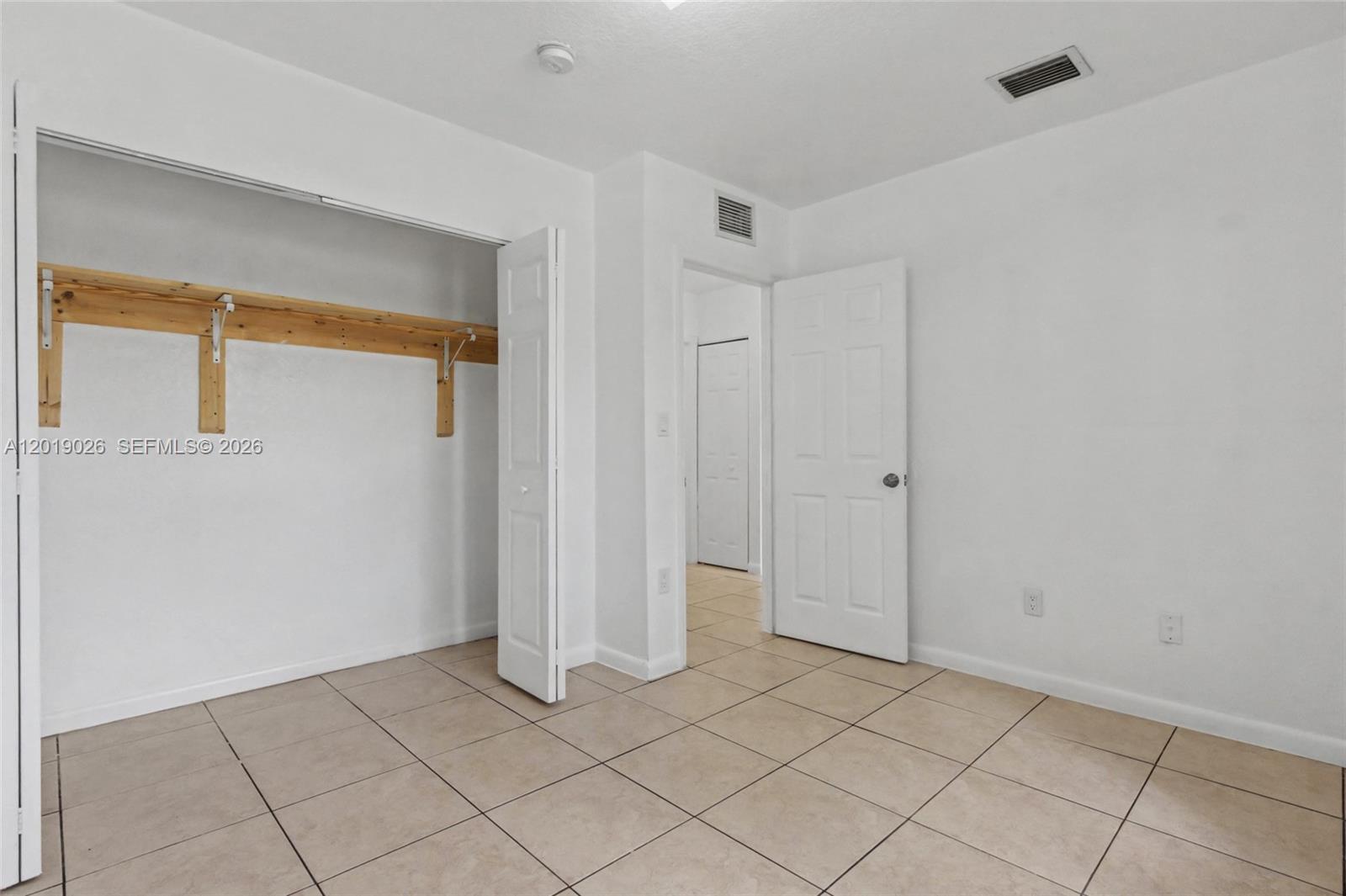 See details / 1854 sq. ft. $ 2026-05-14 0 Photo