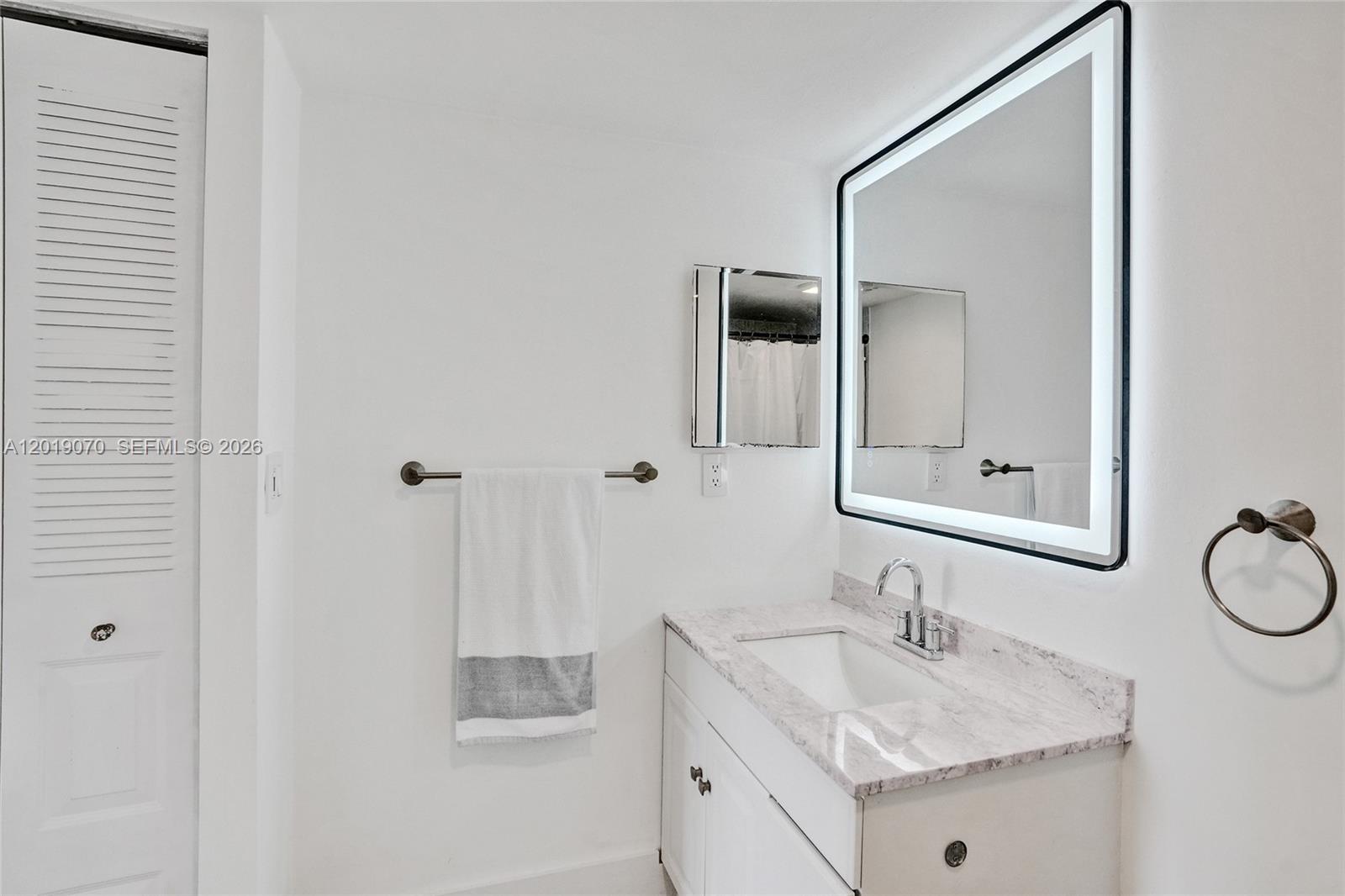Photo of 20379 Country Club Dr  #1440, Aventura, Florida, 33180 - 
