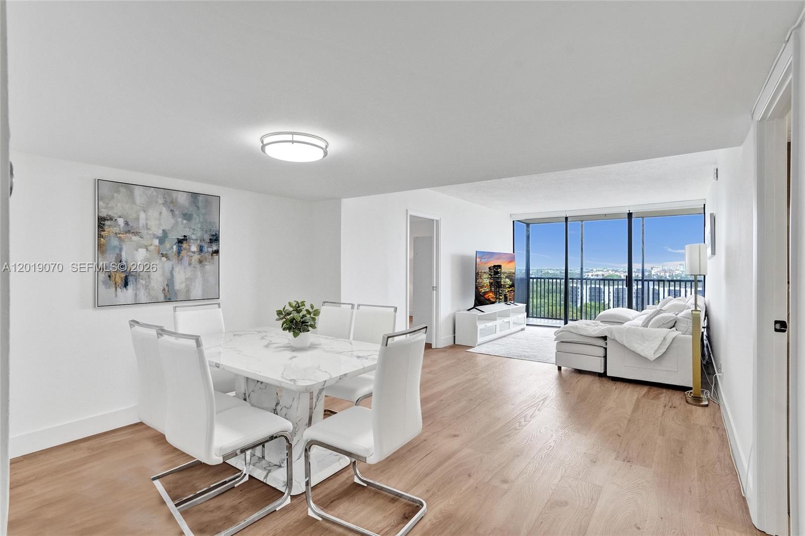 Photo of 20379 Country Club Dr  #1440, Aventura, Florida, 33180 - 