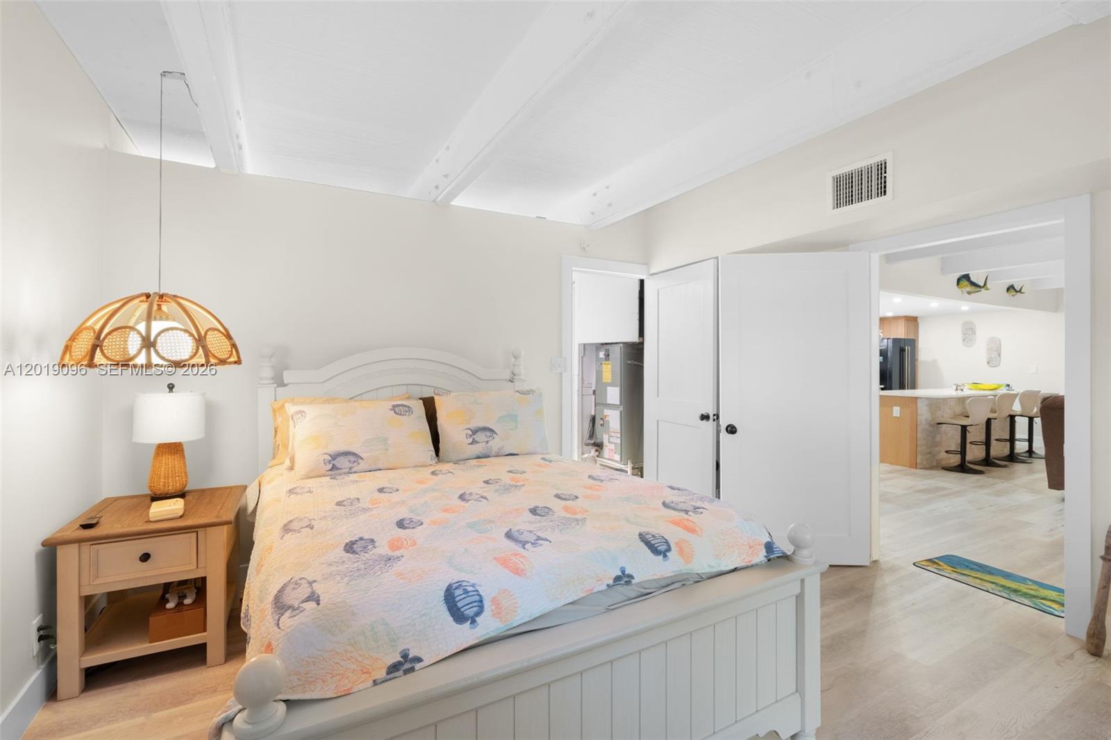 See details / 2836 sq. ft. $ 2026-05-14 0 Photo