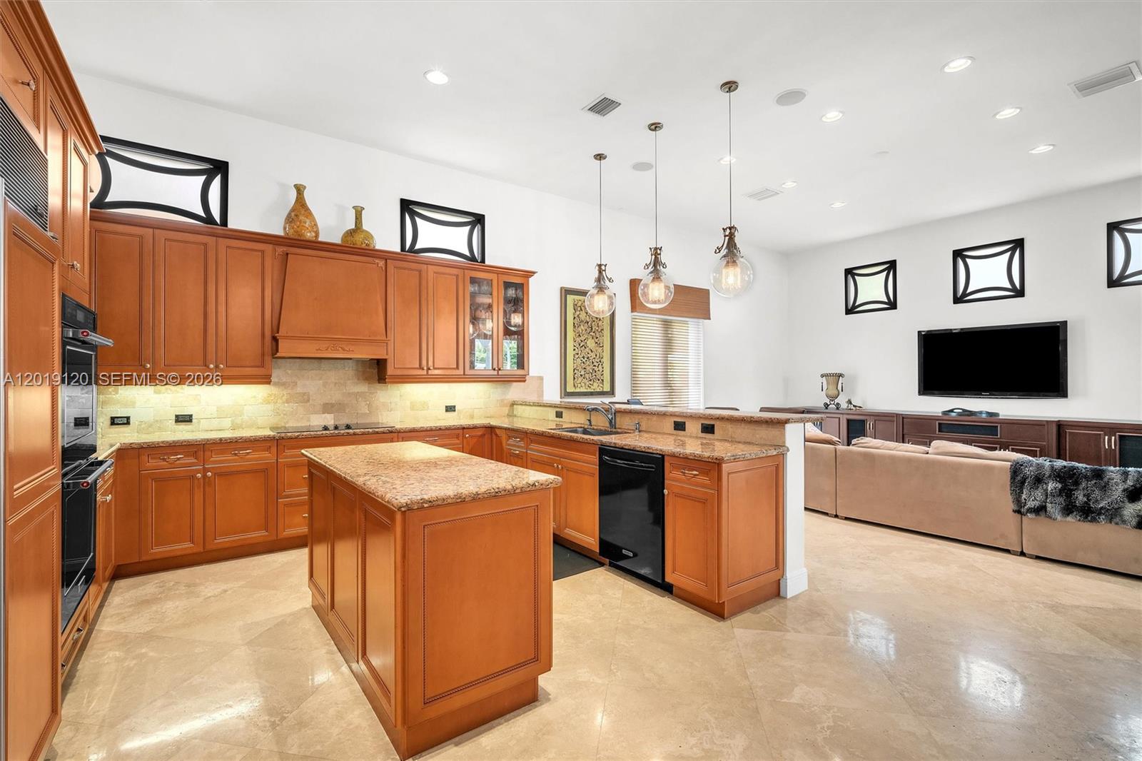 Photo of 1480 Windjammer Way  (1480), Hollywood, Florida, 33019 - 