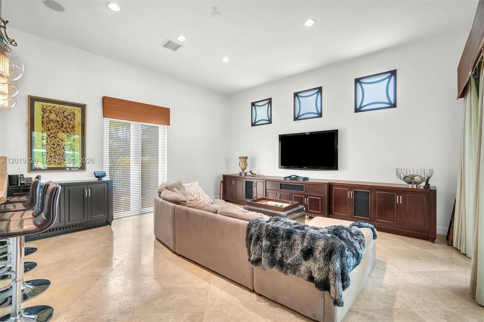 Photo of 1480 Windjammer Way  (1480), Hollywood, Florida, 33019 - 