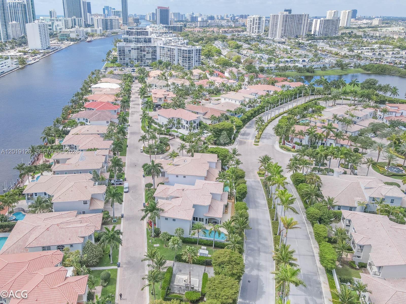 Photo of 1480 Windjammer Way  (1480), Hollywood, Florida, 33019 - 