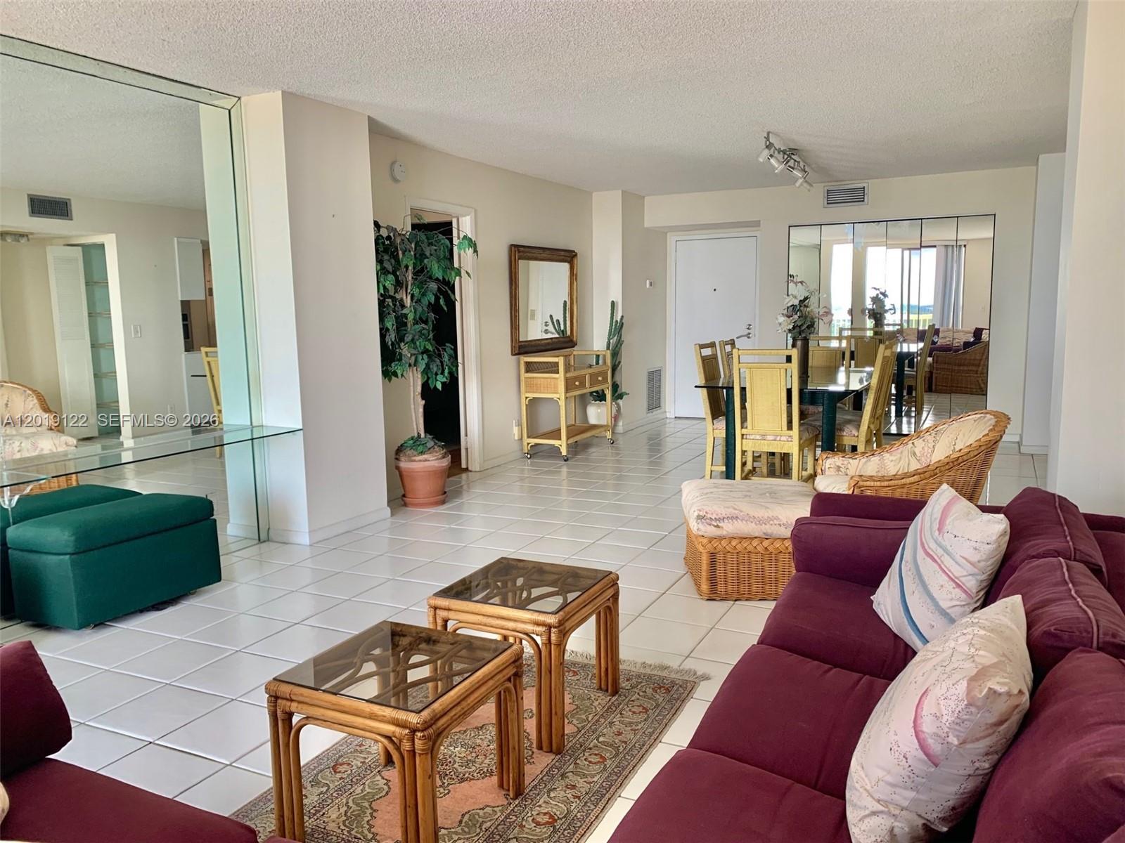 Photo of 1500 Ocean Dr  #17E, Hollywood, Florida, 33019 - 