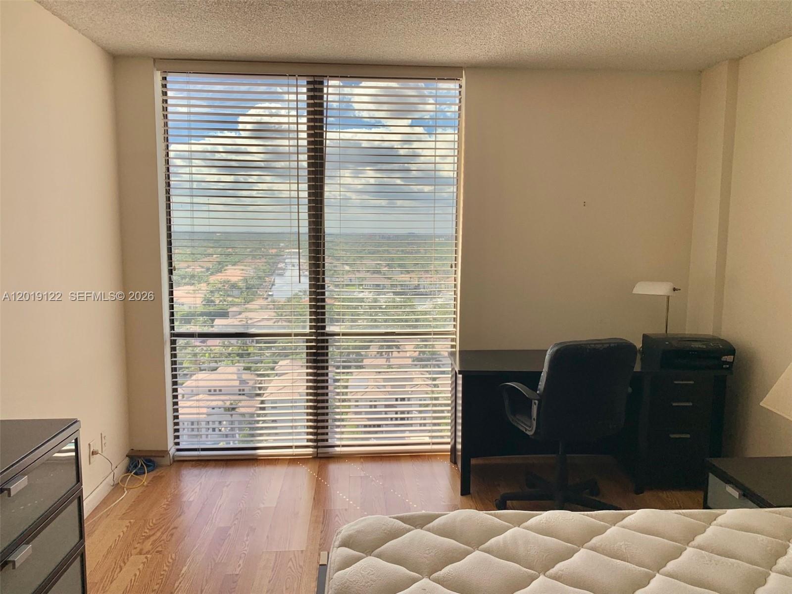 Photo of 1500 Ocean Dr  #17E, Hollywood, Florida, 33019 - 