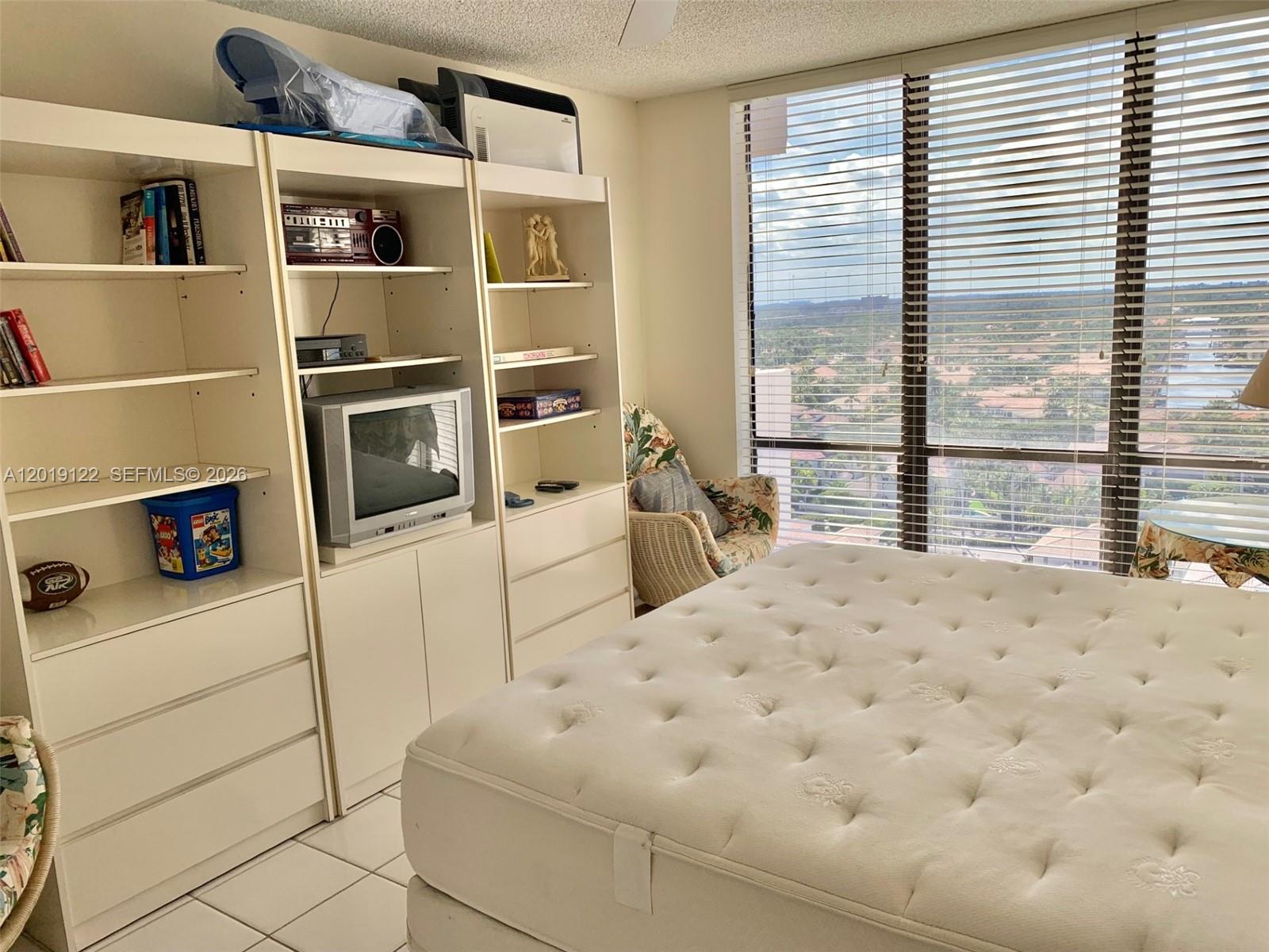 Photo of 1500 Ocean Dr  #17E, Hollywood, Florida, 33019 - 