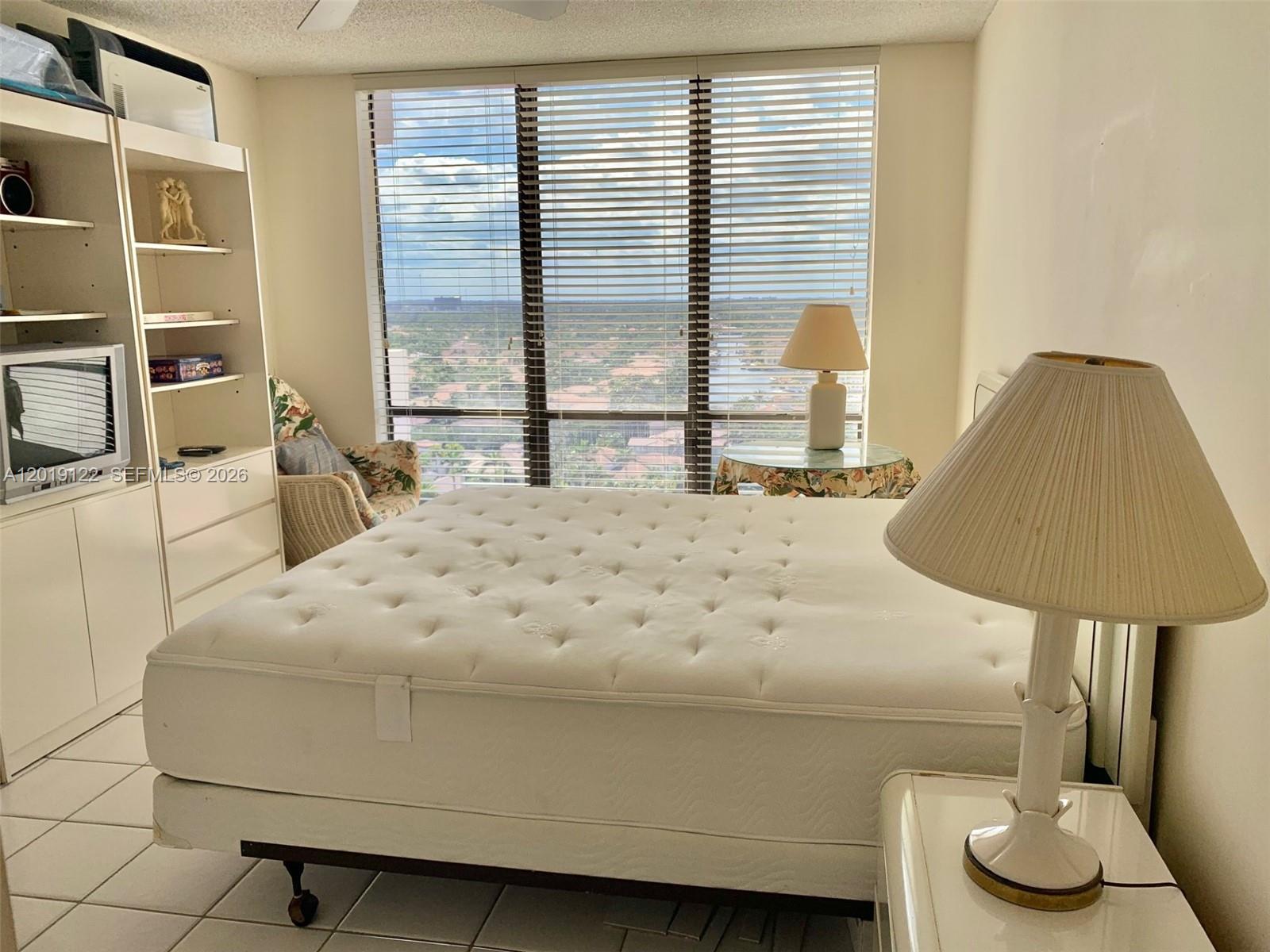 Photo of 1500 Ocean Dr  #17E, Hollywood, Florida, 33019 - 