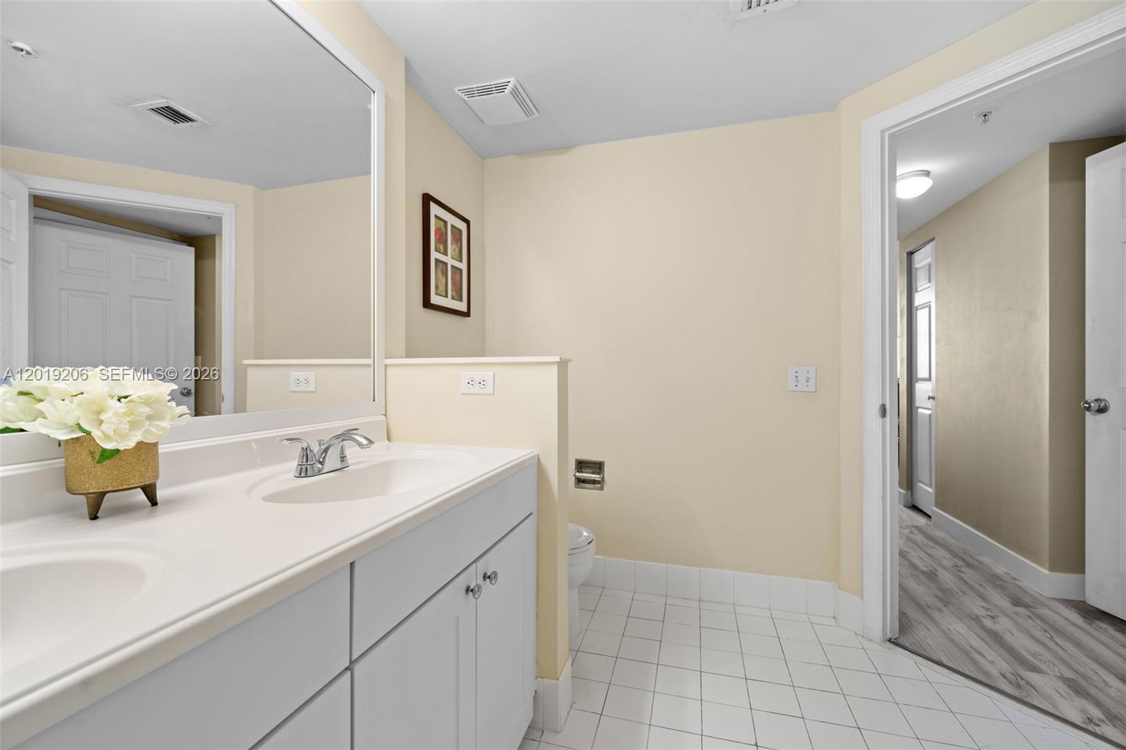 Photo of 17150 Bay Rd #2908, Sunny Isles Beach, Florida, 33160 -