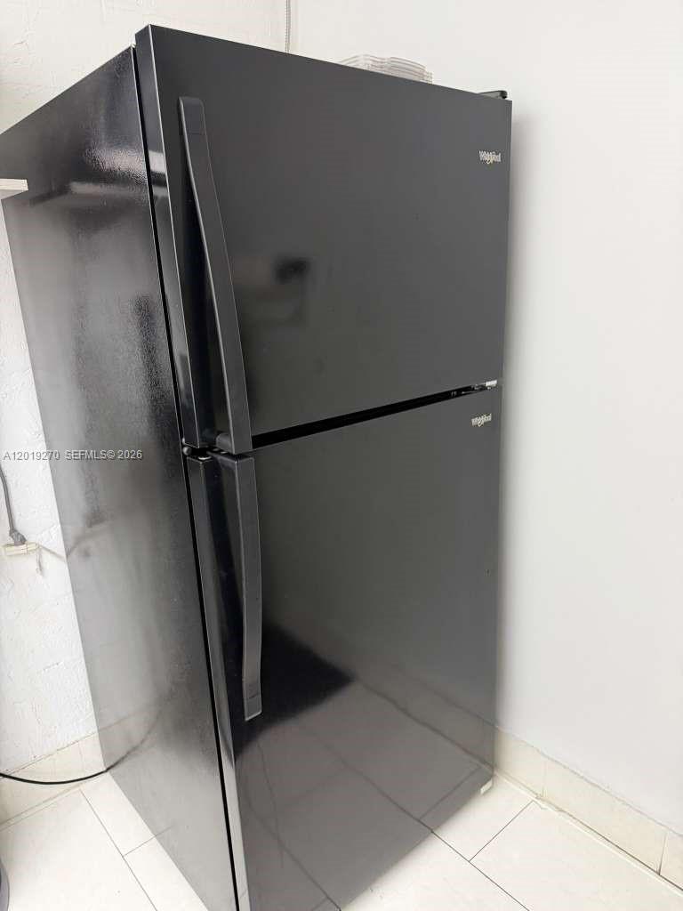   /   sq. ft. $ 2026-05-14 0 foto