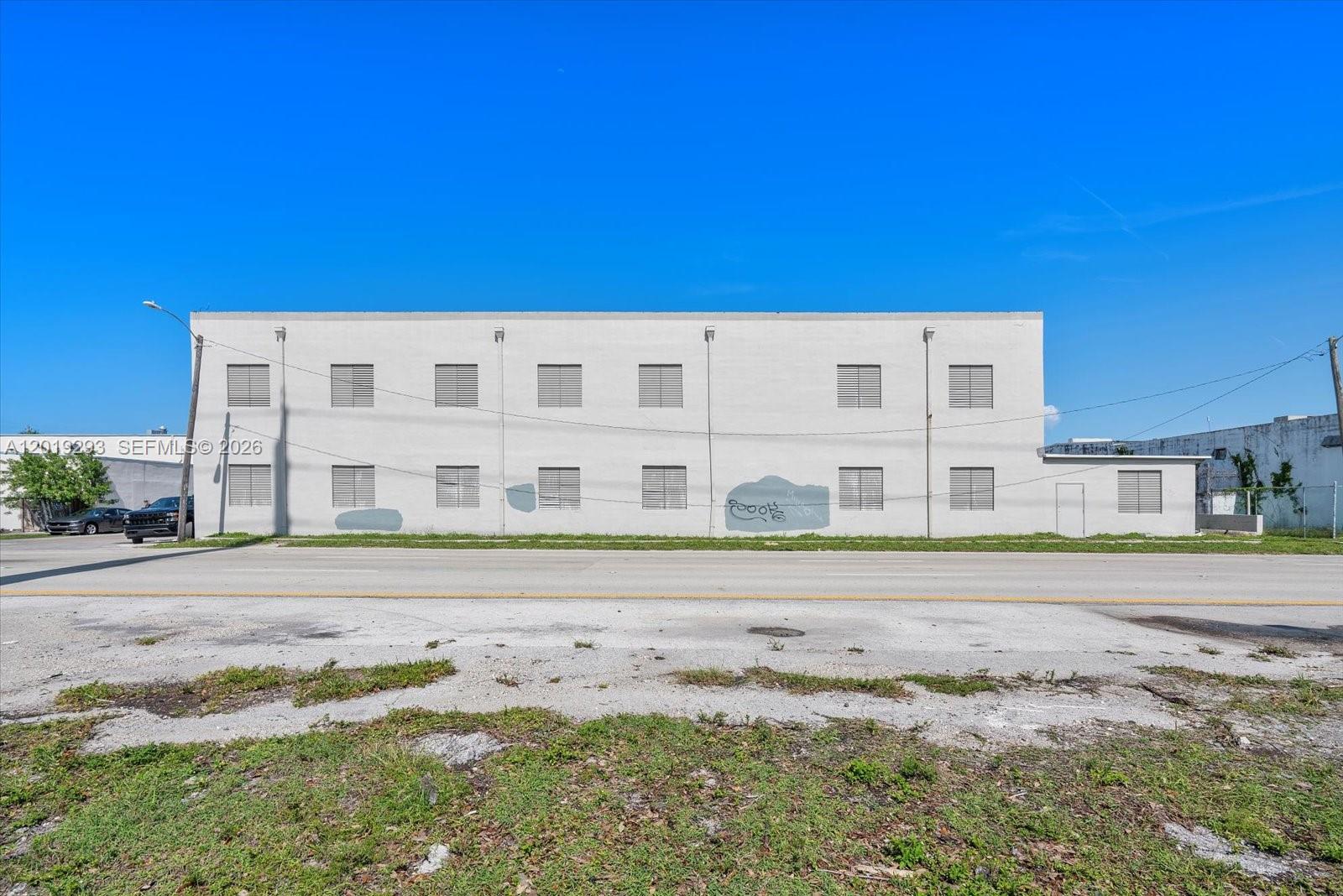   /   sq. ft. $ 2026-05-14 0 Photo