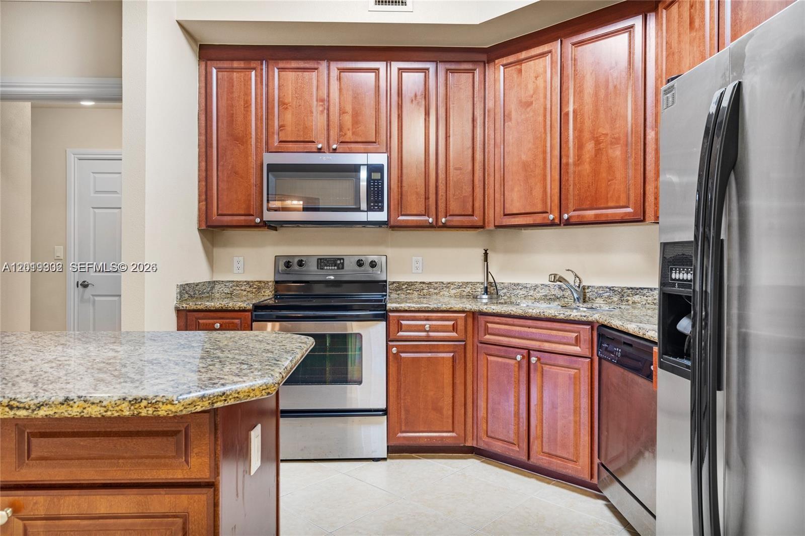 Photo of 3001 185th St  #219, Aventura, Florida, 33180 - 
