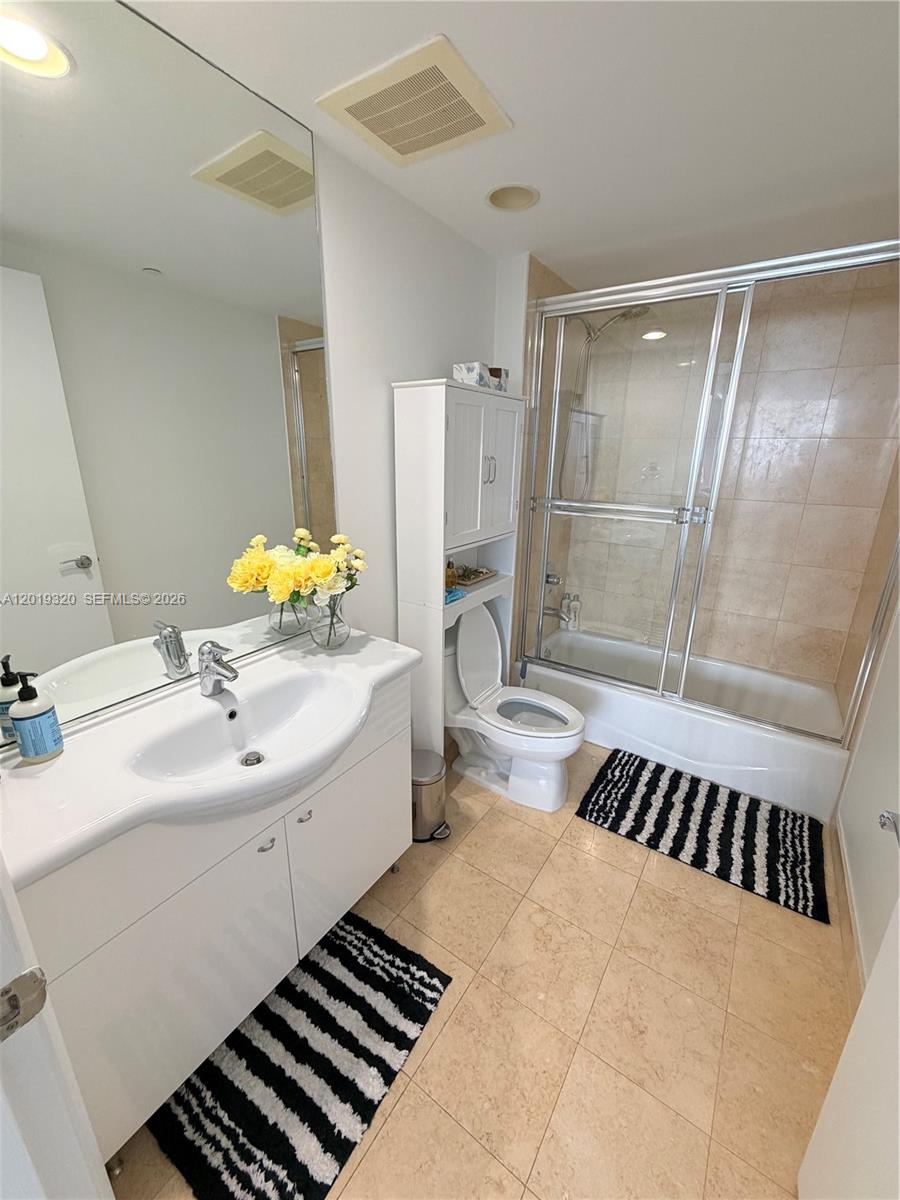 3002 3 / 3 1841 sq. ft. $ 2026-05-14 0 Photo