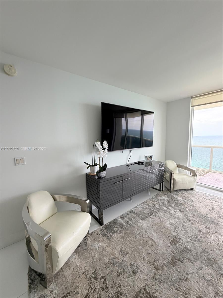 3002 3 / 3 1841 sq. ft. $ 2026-05-14 0 Photo