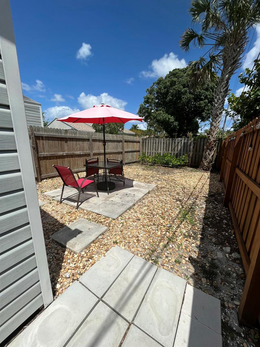   / 0 1170 sq. ft. $ 2026-06-22 0 foto