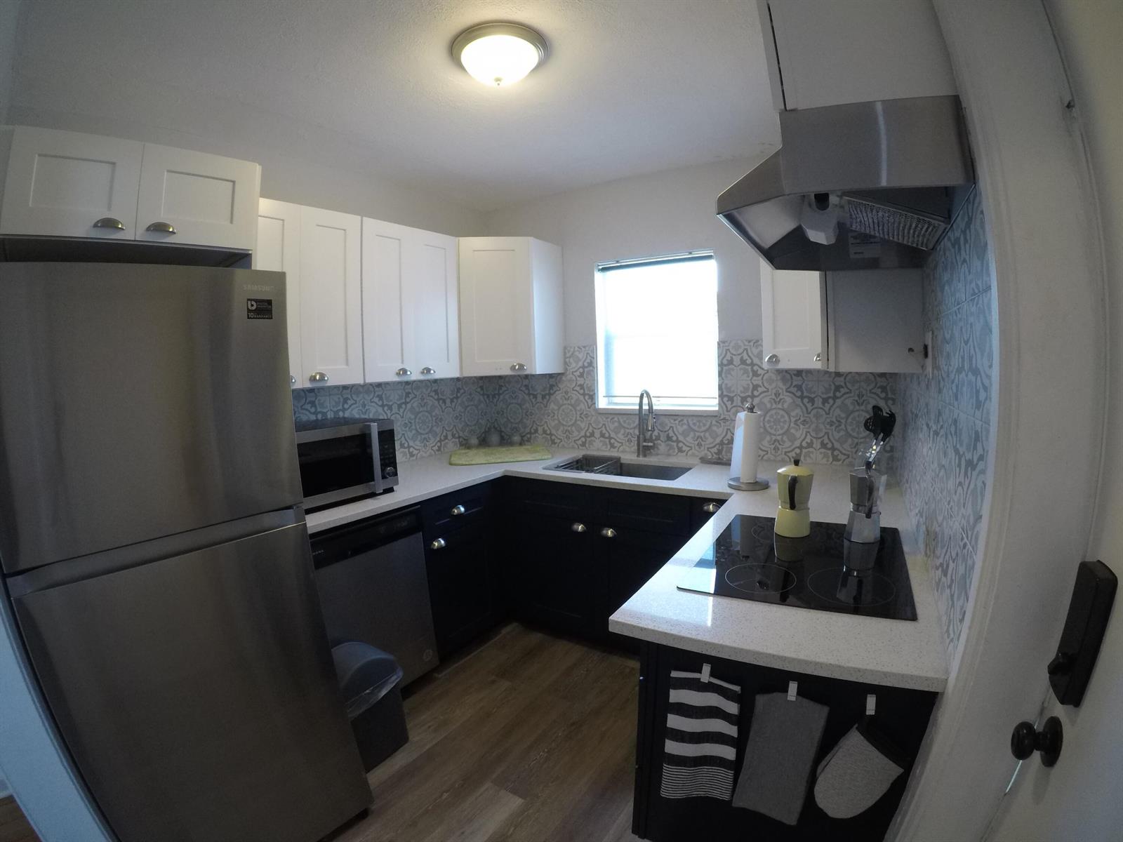   / 0 1170 sq. ft. $ 2026-06-22 0 foto