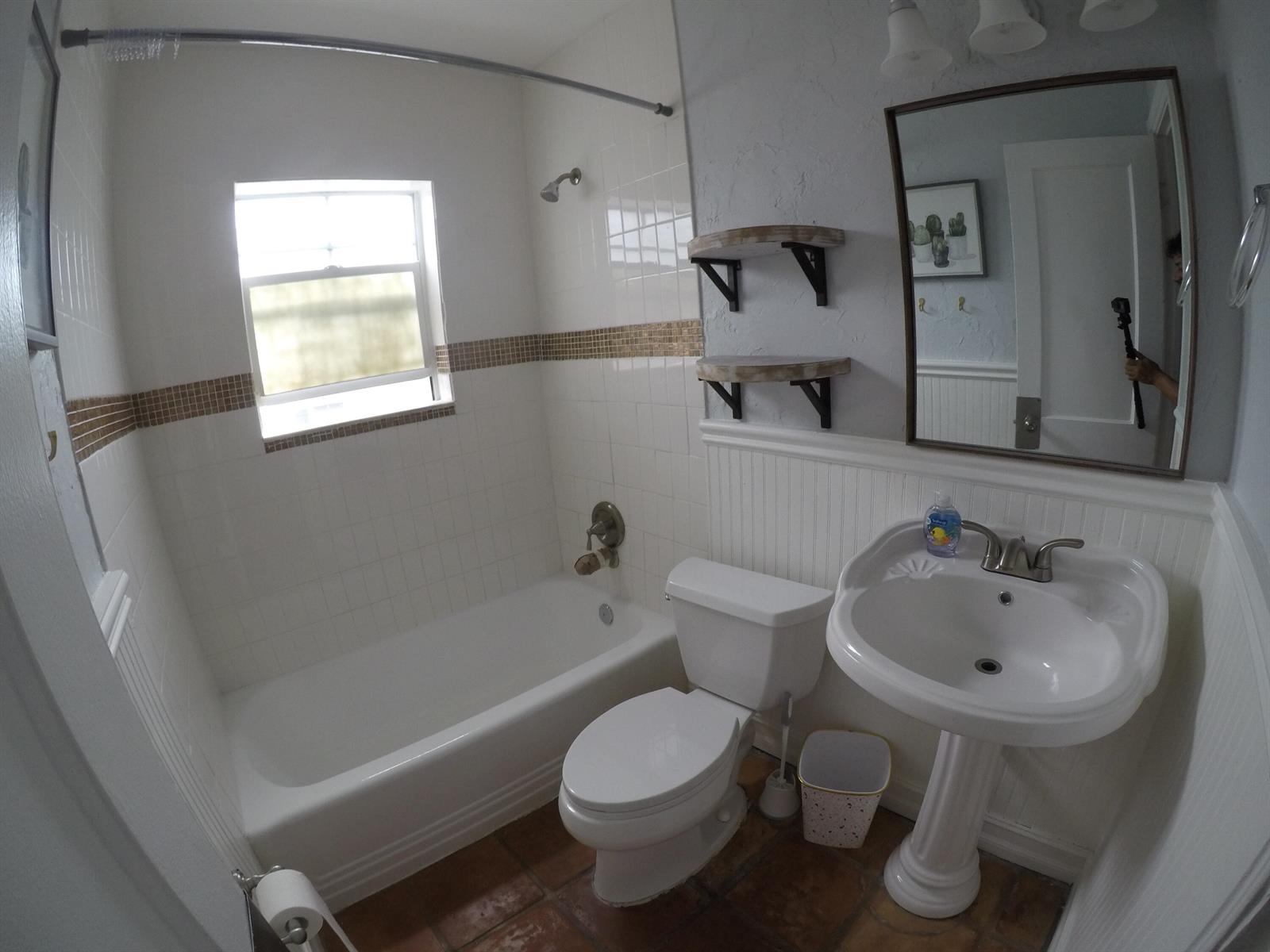   / 0 1170 sq. ft. $ 2026-06-22 0 foto