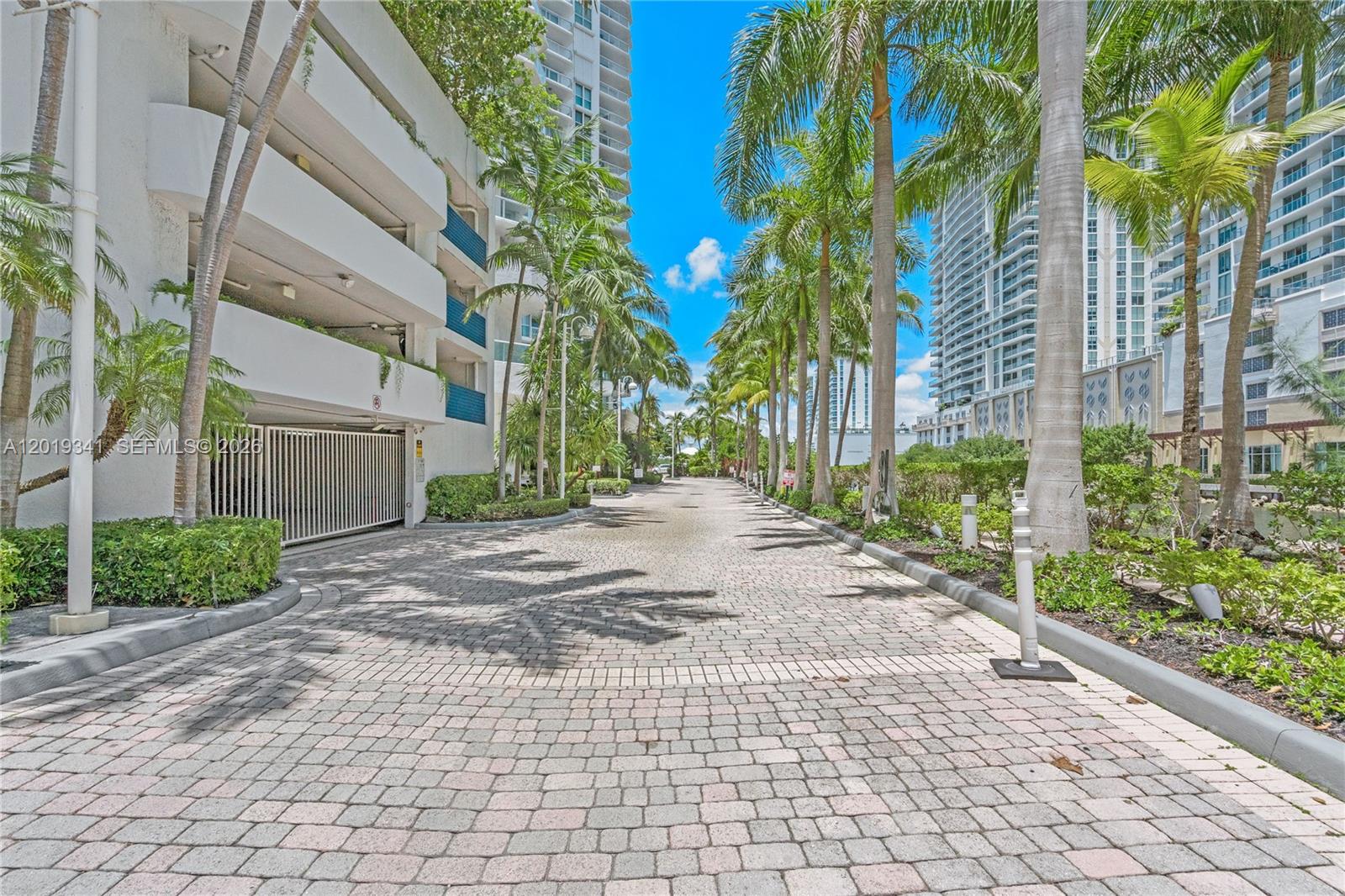Photo of 16500 Collins Ave #652, Sunny Isles Beach, Florida, 33160 -
