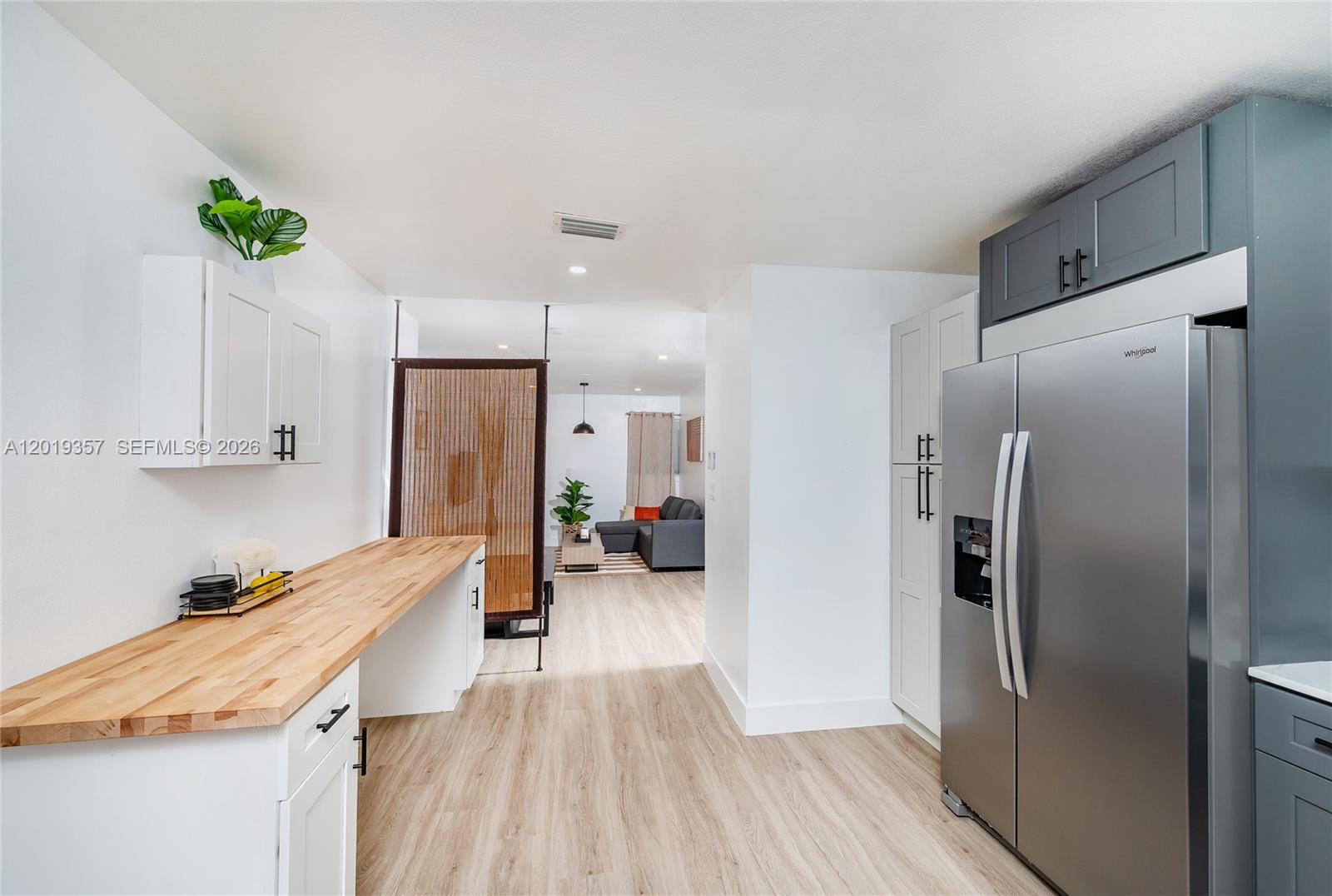 See details / 2244 sq. ft. $ 2026-05-14 0 Photo