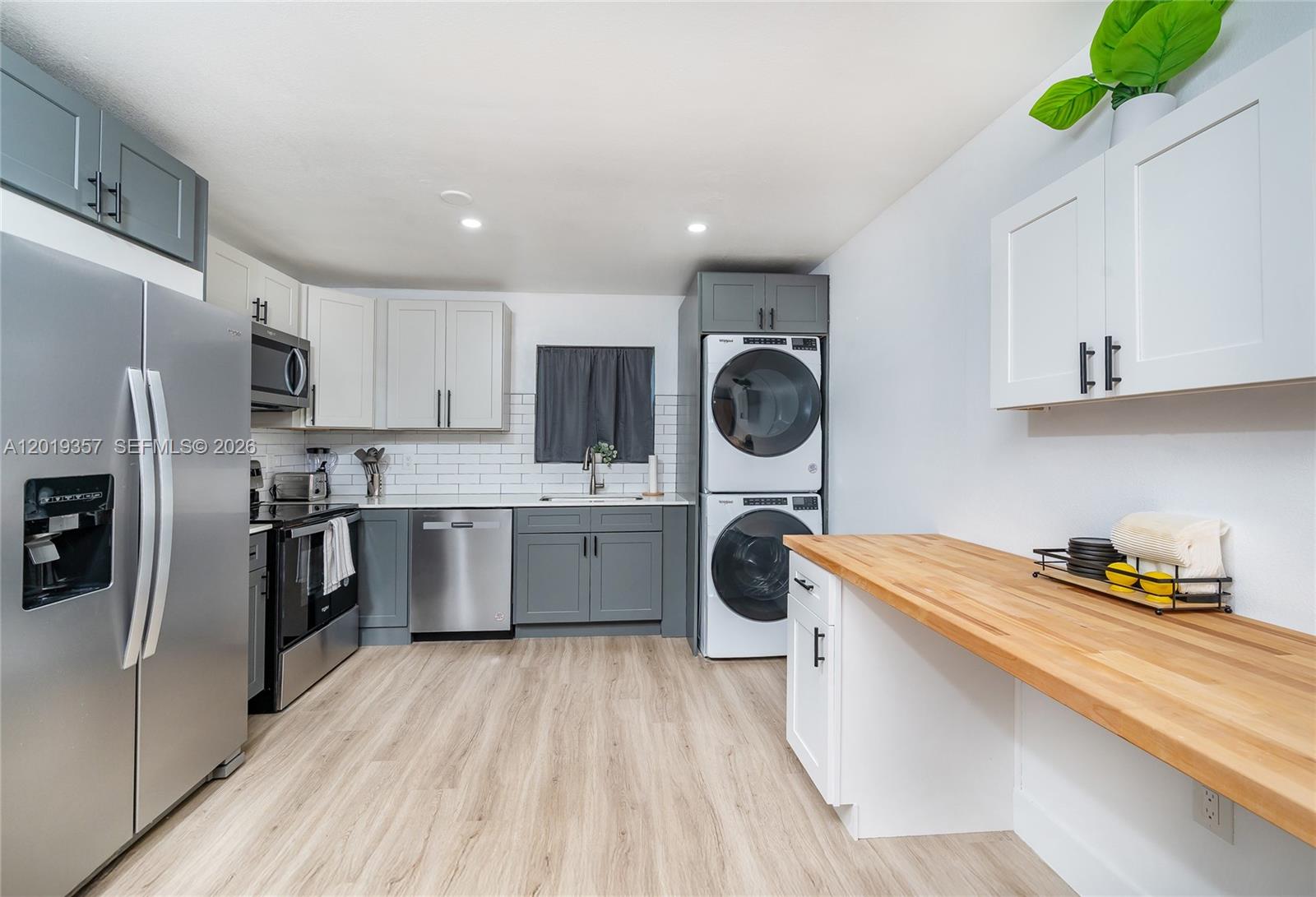 See details / 2244 sq. ft. $ 2026-05-14 0 Photo