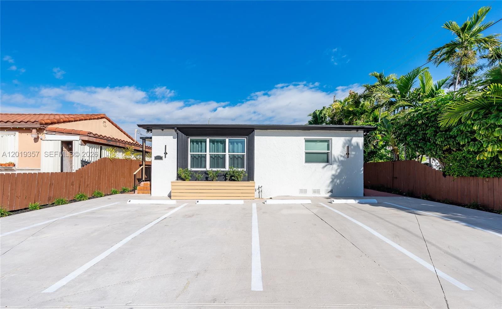 See details / 2244 sq. ft. $ 2026-05-14 0 Photo