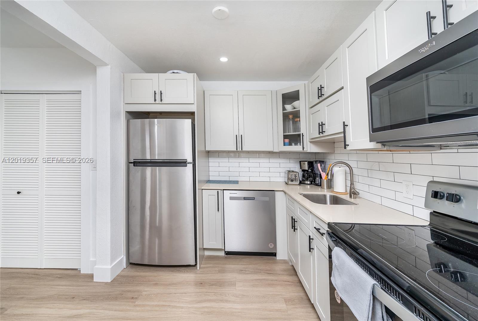 See details / 2244 sq. ft. $ 2026-05-14 0 Photo