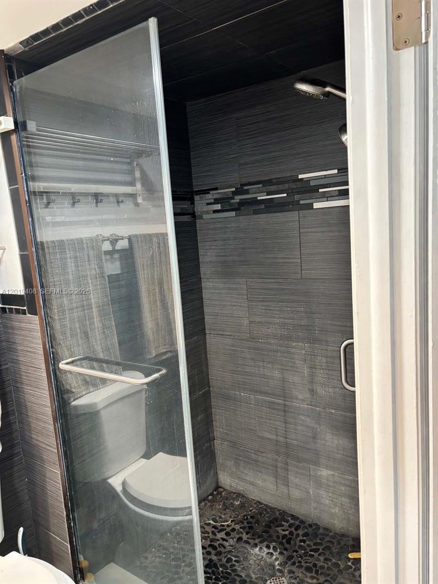 Ver detalles 301 2 / 2 1473 sq. ft. $ 2026-05-14 0 foto