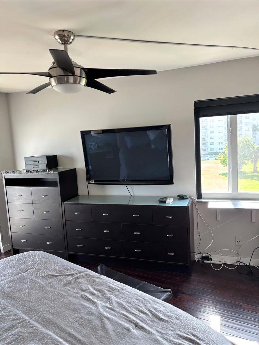 Ver detalles 301 2 / 2 1473 sq. ft. $ 2026-05-14 0 foto
