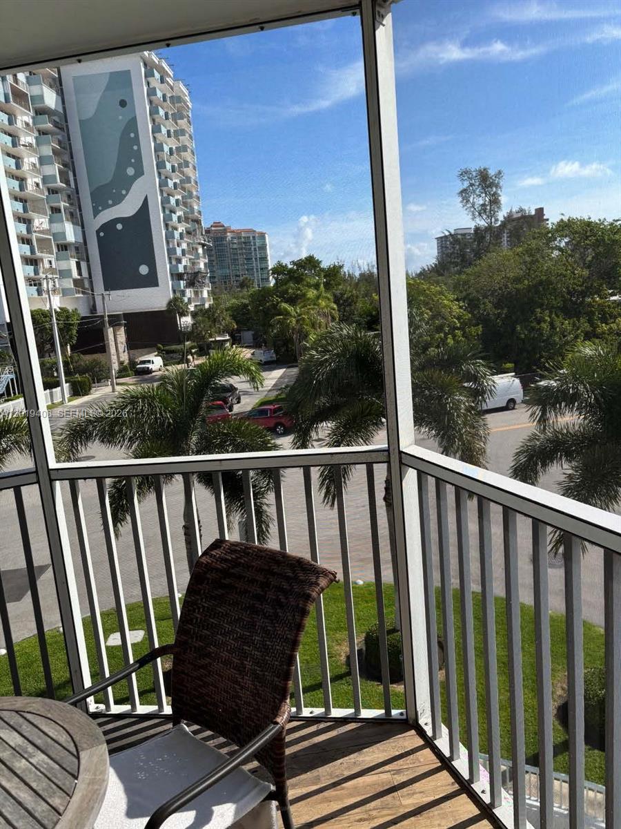 Ver detalles 301 2 / 2 1473 sq. ft. $ 2026-05-14 0 foto