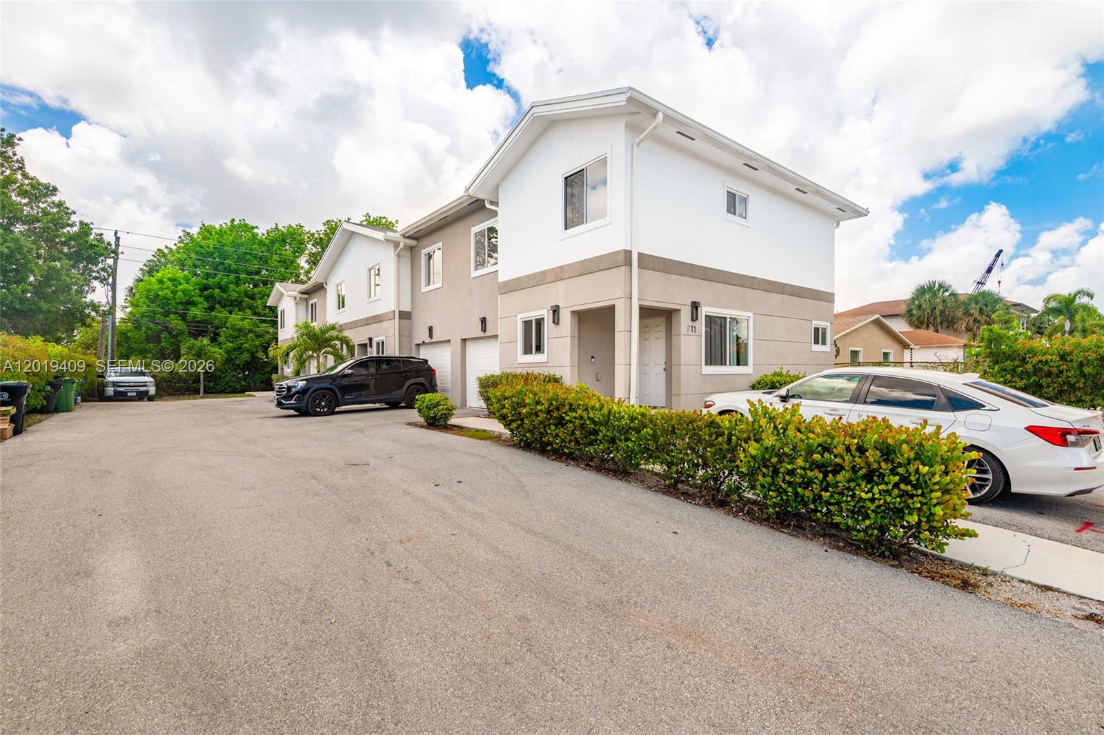   /  1032 sq. ft. $ 2026-05-19 0 Photo