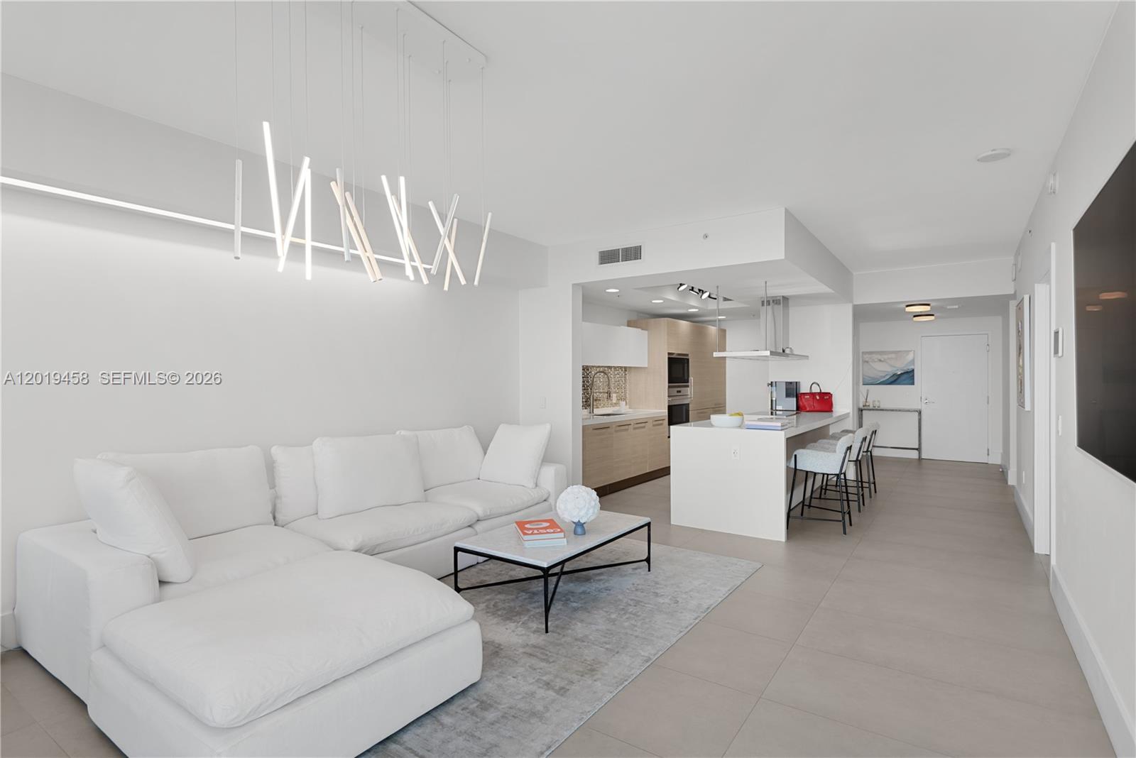 Photo of 17111 Biscayne Blvd  #1406, North Miami Beach, Florida, 33160 - 