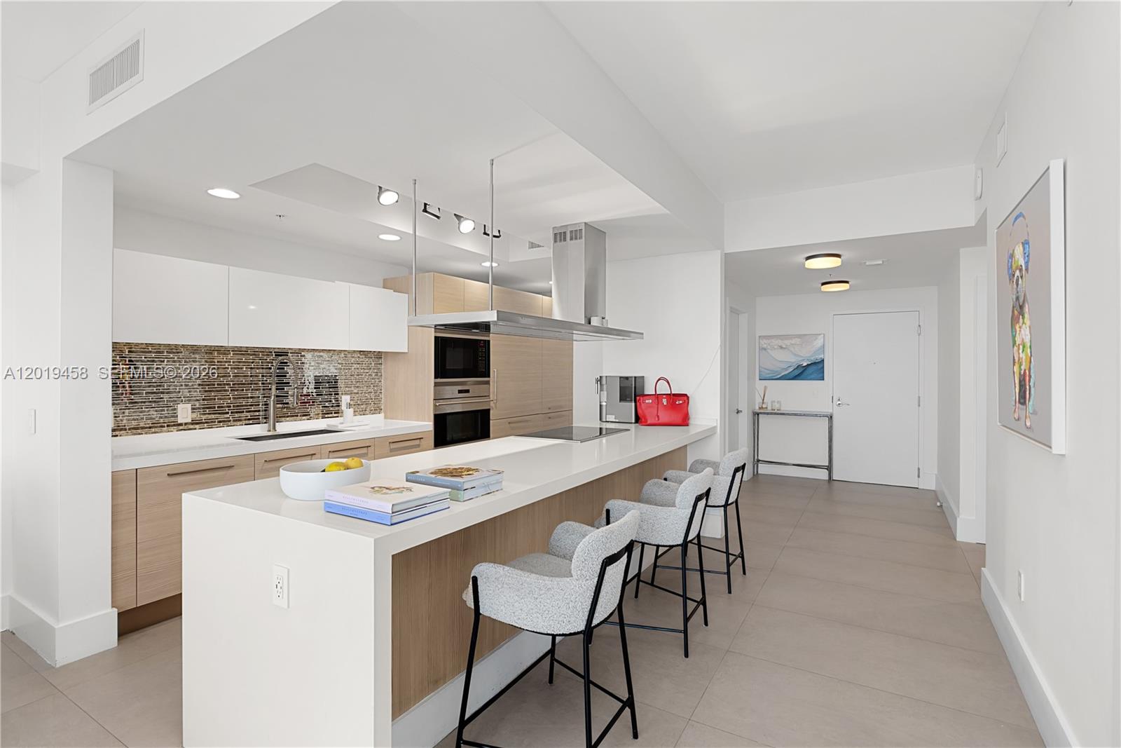 Photo of 17111 Biscayne Blvd  #1406, North Miami Beach, Florida, 33160 - 