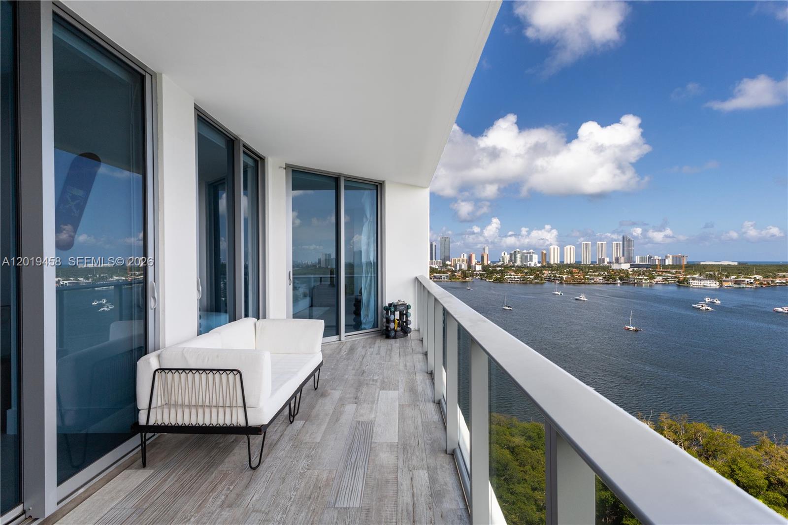 Photo of 17111 Biscayne Blvd  #1406, North Miami Beach, Florida, 33160 - 