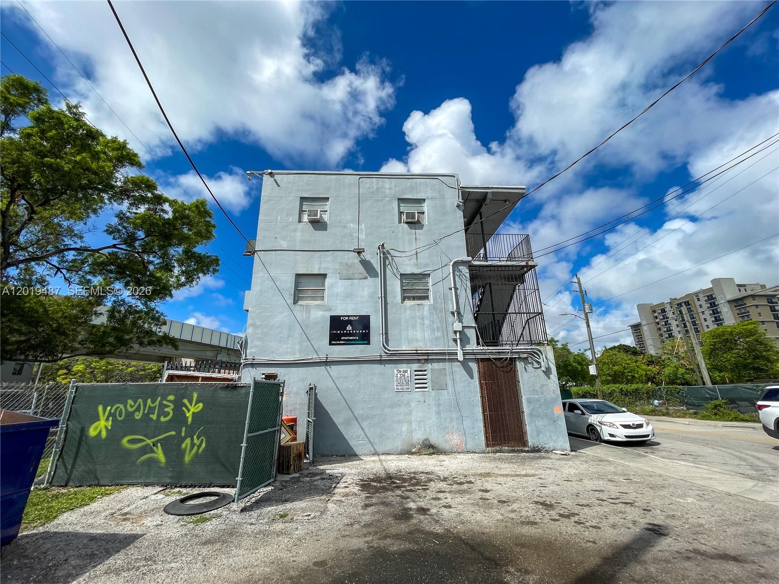 See details / 6234 sq. ft. $ 2026-05-14 0 Photo