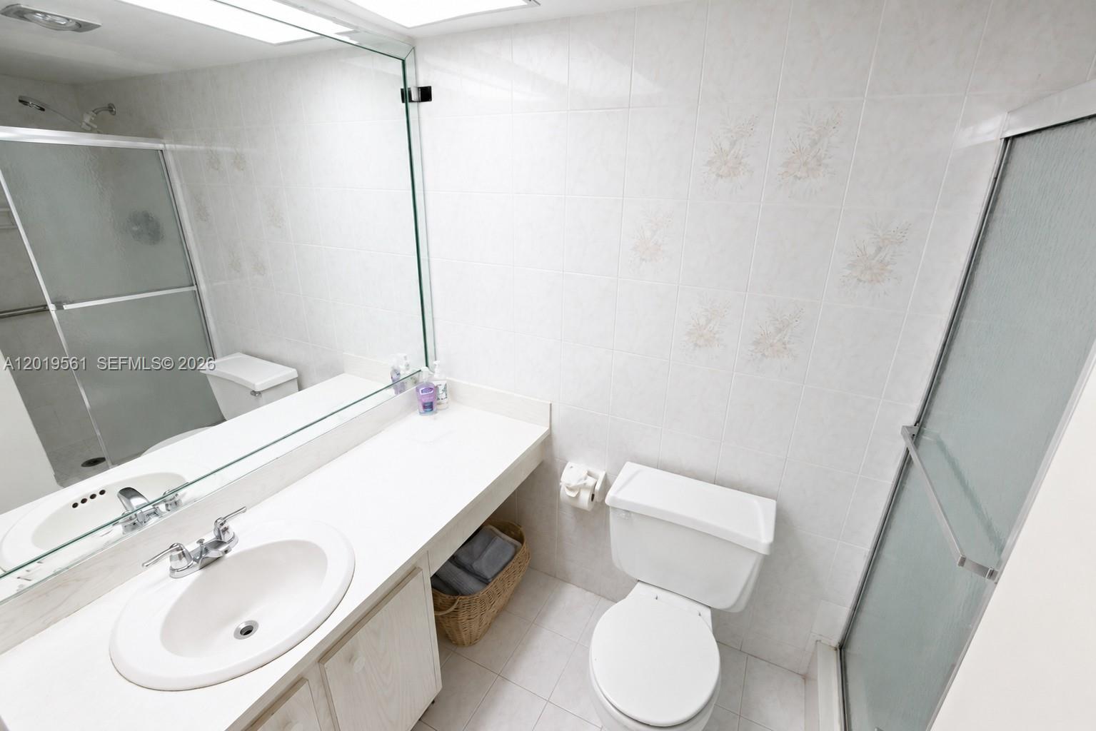 See details 1916 2 / 2 1276 sq. ft. $ 2026-05-15 0 Photo