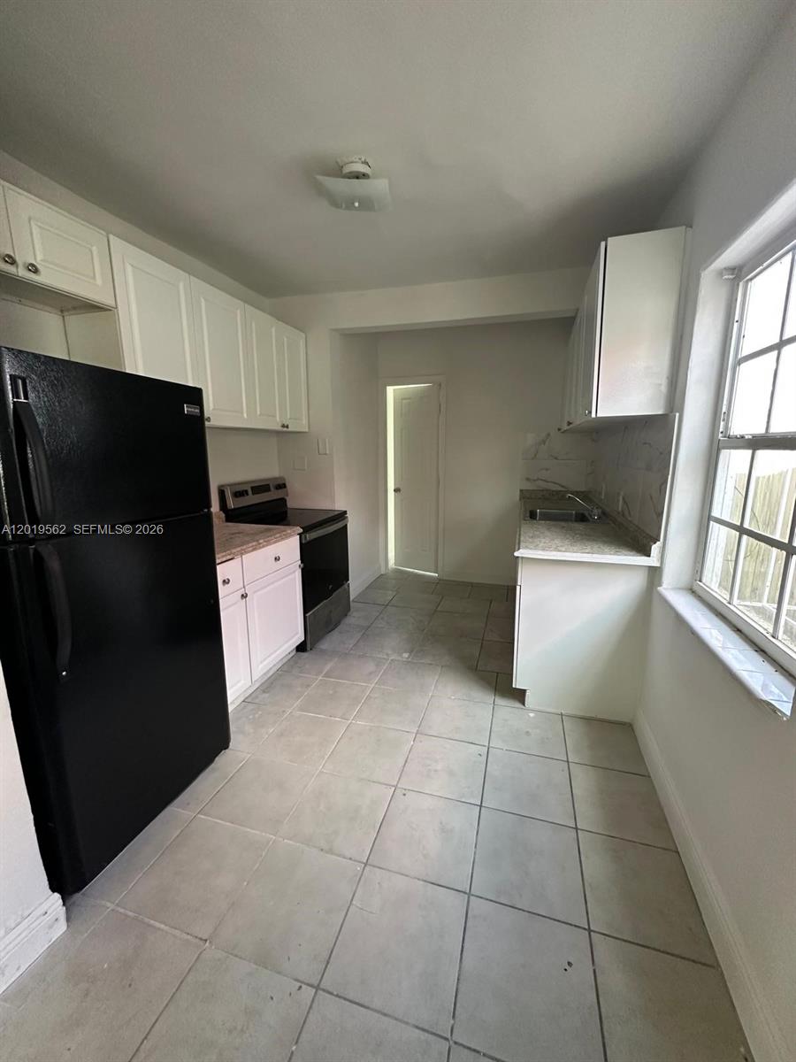   /  1052 sq. ft. $ 2026-06-01 0 Photo