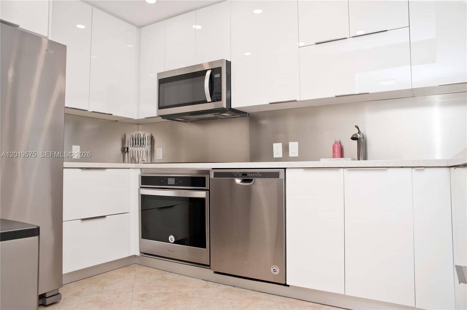Photo of 3675 Country Club Dr #1903, Aventura, Florida, 33180 -