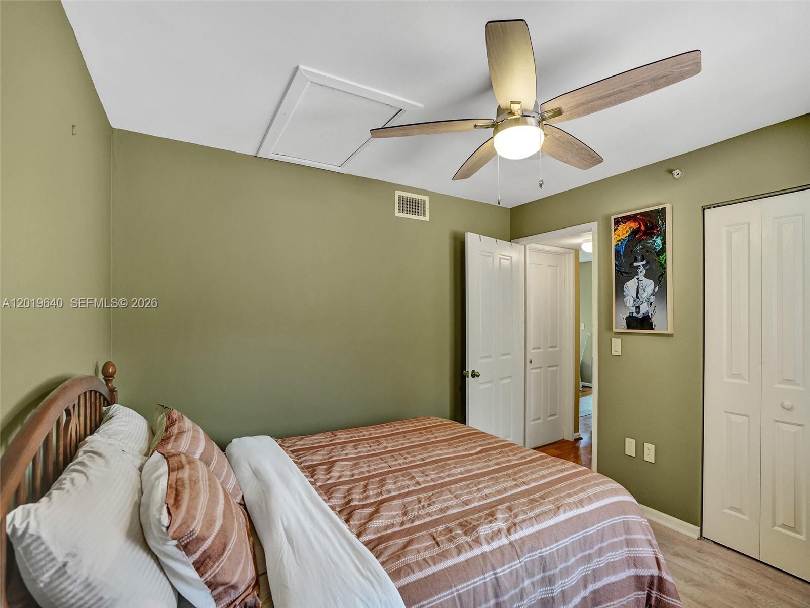 Ver detalles 206 2 / 2 1147 sq. ft. $ 2026-05-15 0 foto