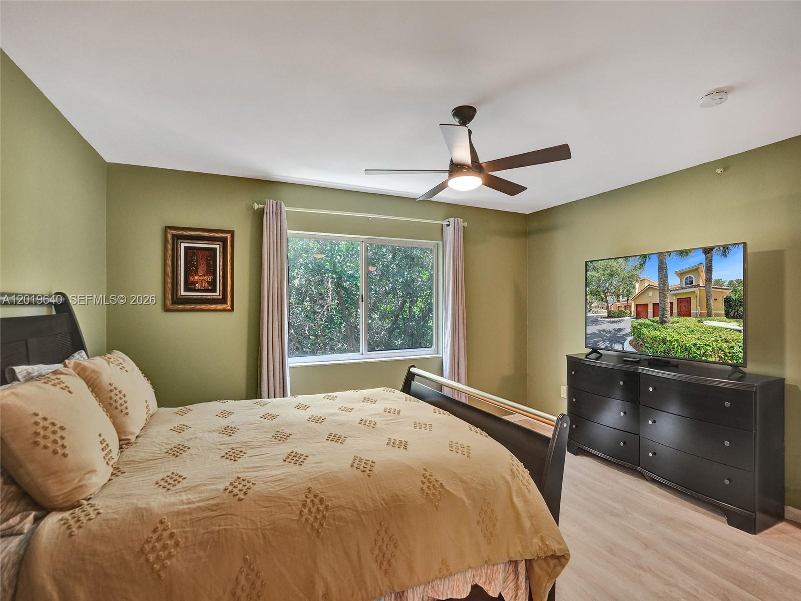 Ver detalles 206 2 / 2 1147 sq. ft. $ 2026-05-15 0 foto